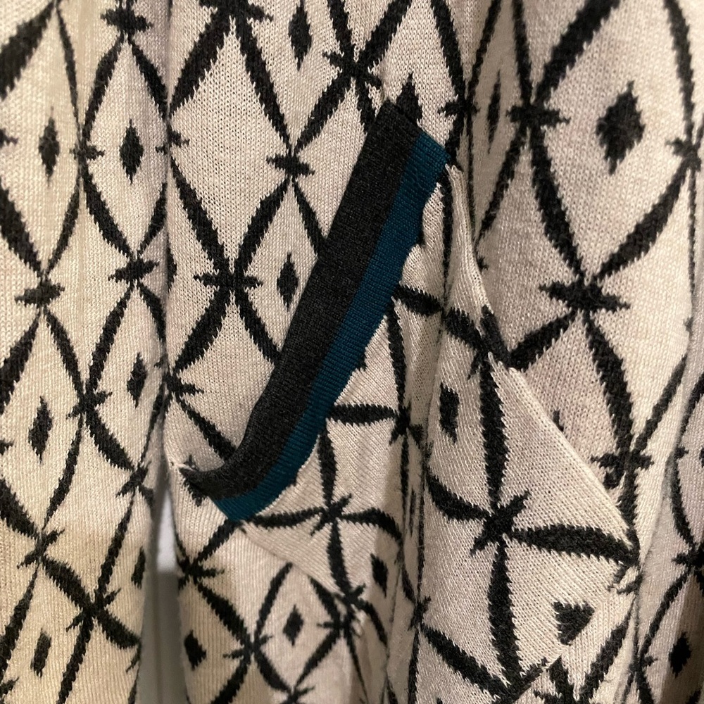 Belldini women’s open front hooded cardigan. Size Large. Cotton/ viscose - Picture 4 of 16